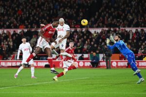 Soi kèo Tottenham vs Nottingham